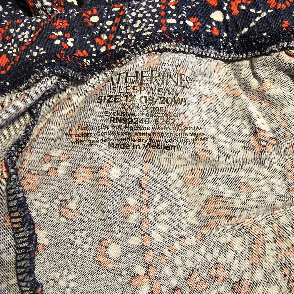 Catherines Blue and Red Paisley Pajama Set - Picture 4 of 8